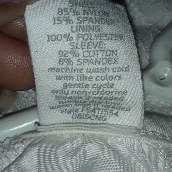 Starting Out Top - Picture 5 of 5